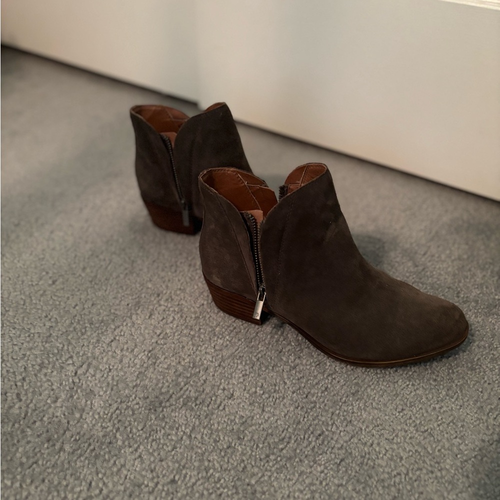 Lucky Brand Gray Ankle Booties with Chunky Heel